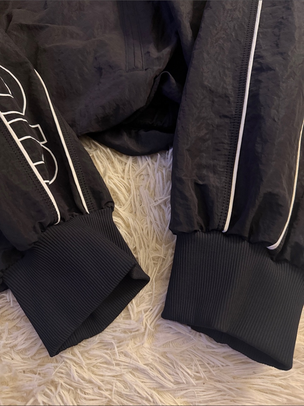 Authentic Lululemon athletica Women’s Crinkle Nylon Track Jacket Wordmark - Picture 8 of 16